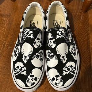 Vans Skull Slip-ons